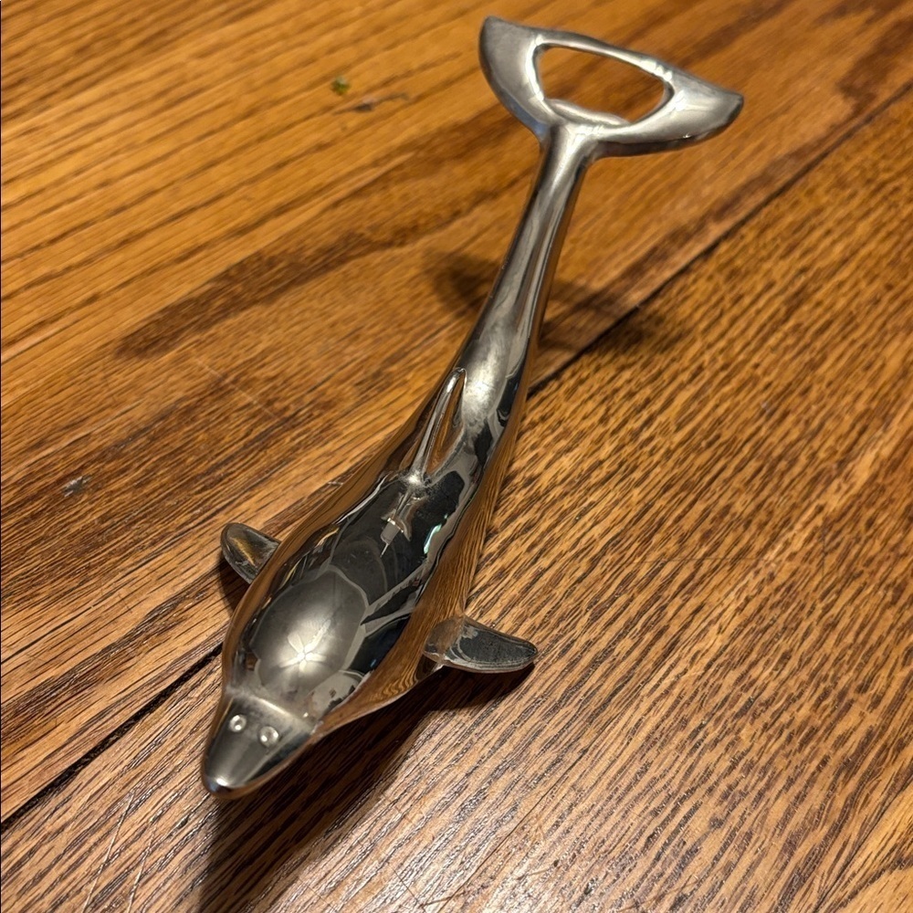 Vintage Silver/ Zinc Alloy Dolphin Bottle Opener - Picture 4 of 6